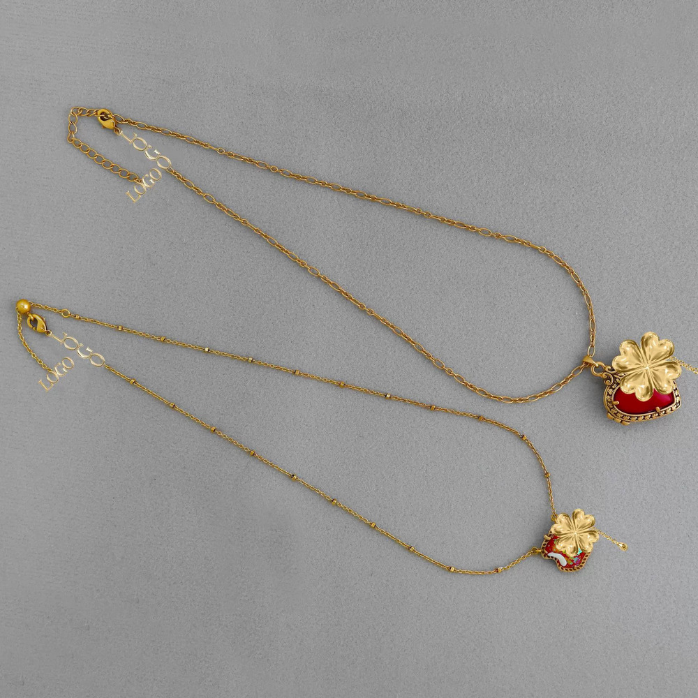 Kendra Scott Retro Russian Gold Apple Red Heart Openable Pendant Choker